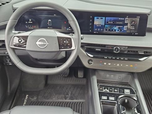 Used 2025 Nissan Murano SV image 26