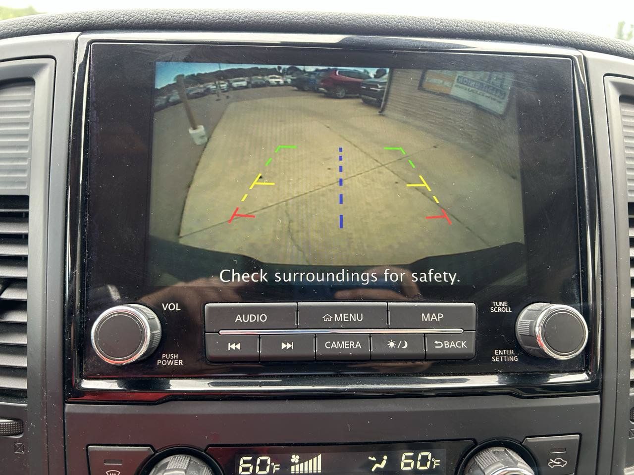 Used 2022 Nissan Titan SV w/ SV Convenience Package AWD/4WD image 22