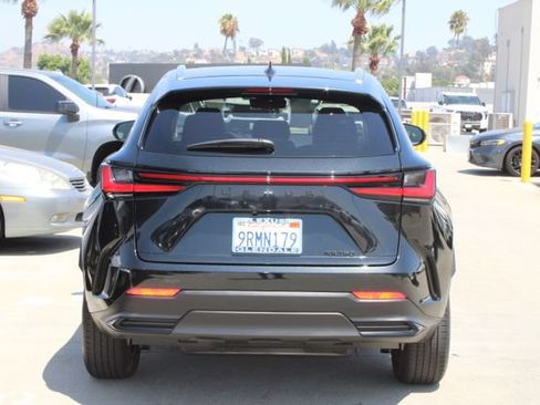 Certified 2025 Lexus NX 250 FWD w/ Accessory Package (Z1) image 20