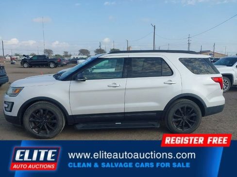 Used 2017 Ford Explorer XLT w/ Equipment Group 202A image 27
