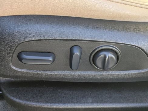 Used 2021 Chevrolet Blazer LT image 21