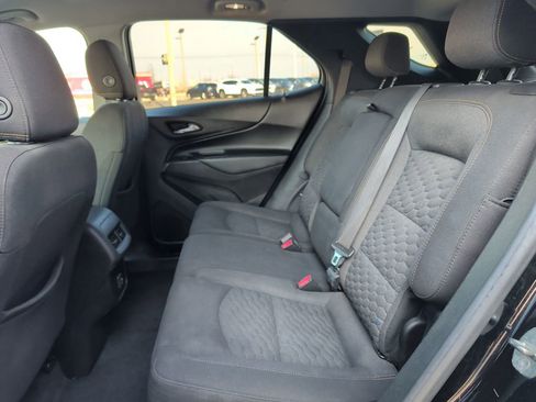 Used 2021 Chevrolet Equinox LT image 19