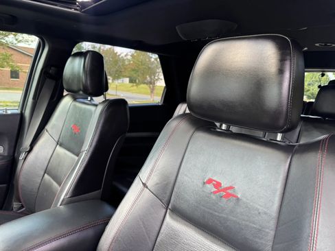 Used 2018 Dodge Durango R/T w/ Blacktop Package AWD/4WD image 13