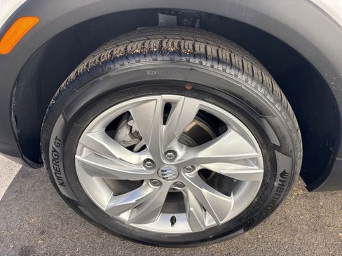 Used 2025 Buick Encore GX Preferred image 30