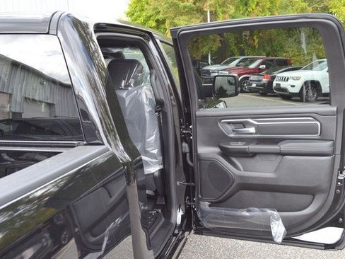 New 2025 RAM 1500 Big Horn image 31