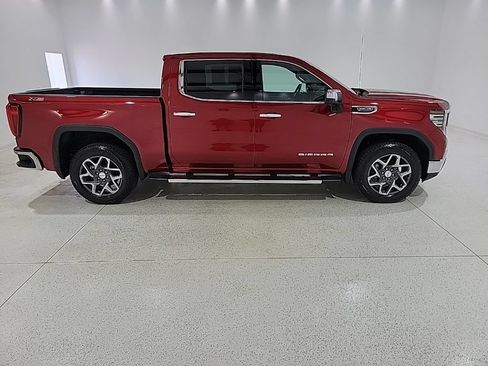 Used 2026 GMC Sierra 1500 SLT w/ SLT Premium Plus Package AWD/4WD image 6