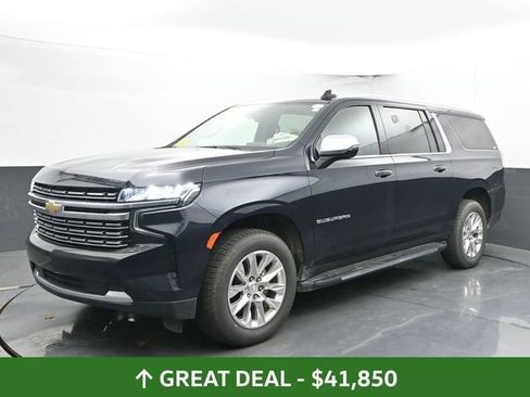 Used 2023 Chevrolet Suburban Premier image 7