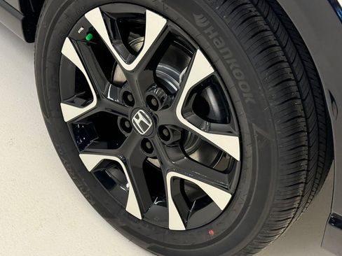 New 2026 Honda HR-V EX-L image 13
