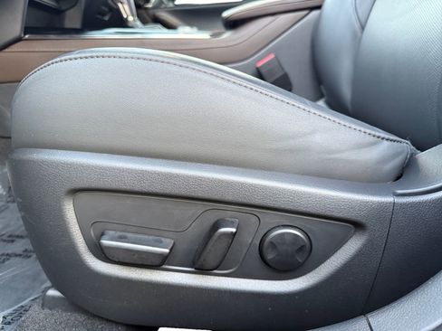 Certified 2025 MAZDA CX-30 AWD 2.5 S w/ Premium Package image 10