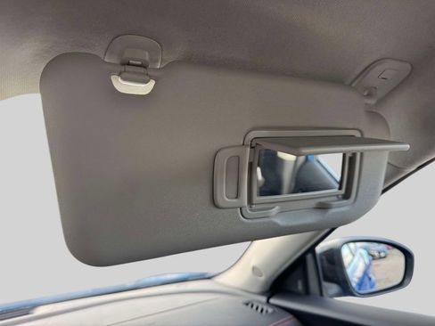 Used 2025 Nissan Sentra SR w/ Trunk Package FWD image 30