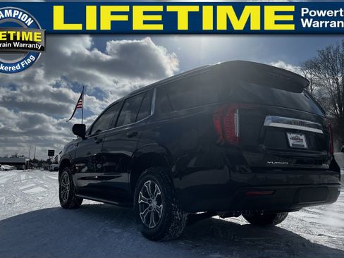 Used 2023 GMC Yukon SLE w/ Gmc Pro Safety Plus Package image 8