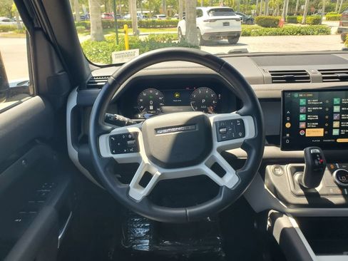 Used 2025 Land Rover Defender 110 S AWD/4WD image 21