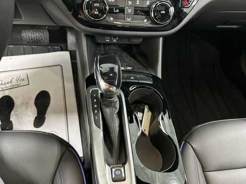 Certified 2026 Buick Envista Sport Touring w/ Convenience I Package FWD image 17