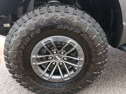 Used 2020 Ford F150 Raptor w/ Equipment Group 802A Luxury image 67