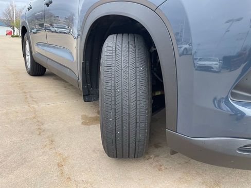 Used 2024 Toyota Grand Highlander XLE image 17