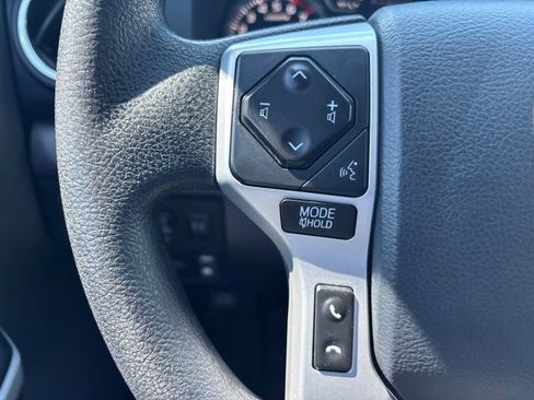 Used 2018 Toyota Tundra SR5 w/ SR5 Upgrade Package AWD/4WD image 20