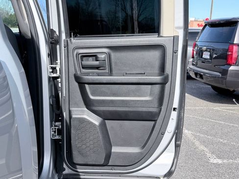 Used 2015 RAM 1500 Express image 24