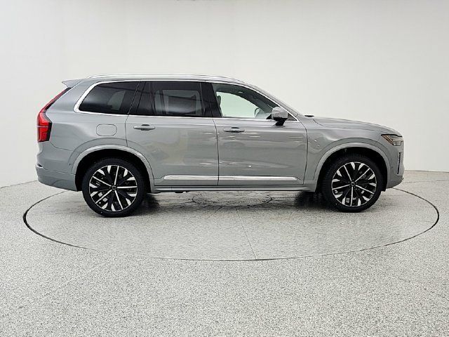New 2026 Volvo XC90 T8 Plus AWD/4WD image 4
