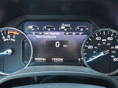 Used 2021 Ford F250 Lariat w/ FX4 Off-Road Package AWD/4WD image 9