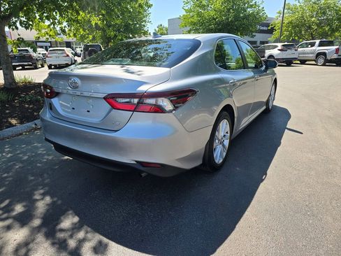 Used 2023 Toyota Camry LE w/ Cold Weather Package FWD image 7