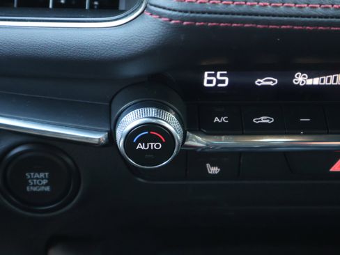 Certified 2025 MAZDA MAZDA3 Carbon image 26