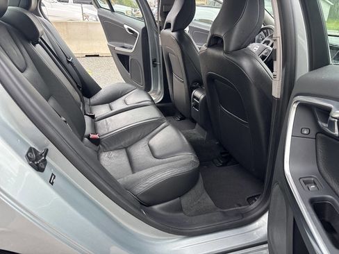 Used 2013 Volvo S60 T5 FWD image 25