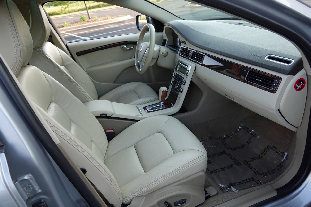 Used 2010 Volvo XC70 T6 AWD/4WD image 55