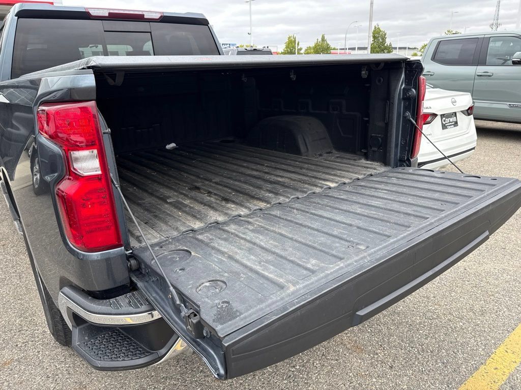 Used 2019 Chevrolet Silverado 1500 LT w/ All-Star Edition AWD/4WD image 18