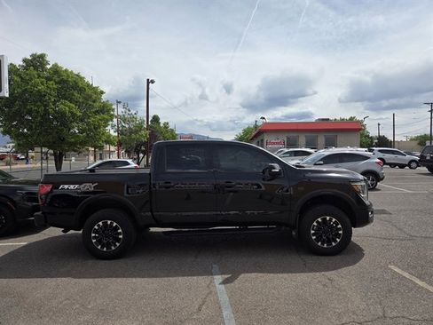 Used 2021 Nissan Titan PRO-4X w/ Pro-4x Convenience Package image 3