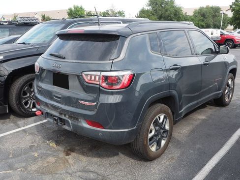 Used 2018 Jeep Compass Trailhawk w/ Navigation Group AWD/4WD image 3