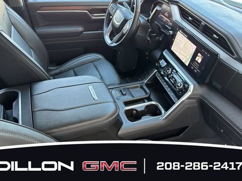 Used 2025 GMC Sierra 2500 Denali w/ Max Trailering Package AWD/4WD image 15