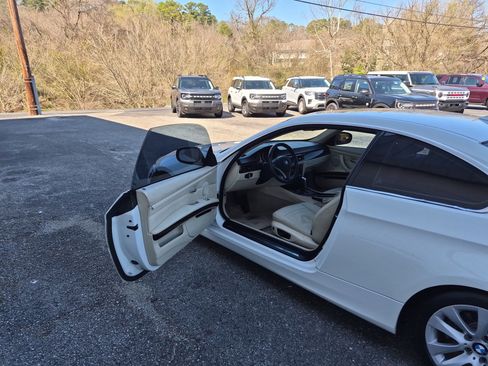 Used 2012 BMW 328i Coupe image 10