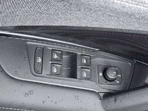 New 2026 Volkswagen Tiguan S AWD/4WD image 21