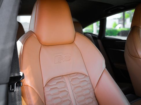 Used 2022 Audi RS 7 Sportback image 33