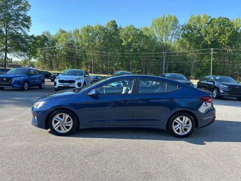 Used 2019 Hyundai Elantra SEL image 4