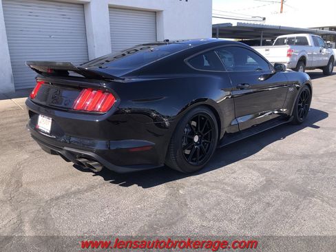 Used 2018 Ford Mustang GT Premium image 8
