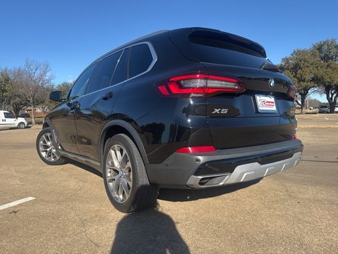 Used 2022 BMW X5 sDrive40i w/ Parking Assistance Package image 6