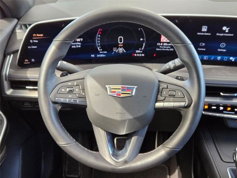 Certified 2025 Cadillac XT4 Sport FWD image 15