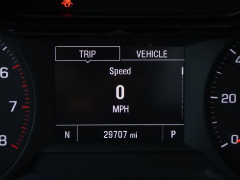 Used 2025 Chevrolet Trax LS image 4