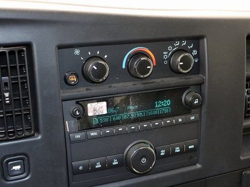 New 2025 Chevrolet Express 3500 w/ Power Convenience Package RWD image 20