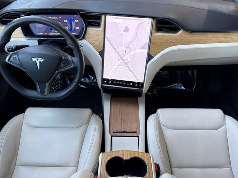 Used 2020 Tesla Model S Long Range AWD/4WD image 16