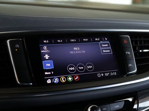 Used 2023 Buick Enclave Essence w/ Sport Touring Edition image 12