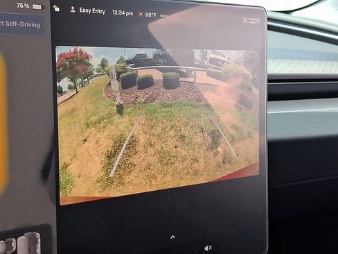 Used 2025 Tesla Model 3 Performance AWD/4WD image 18