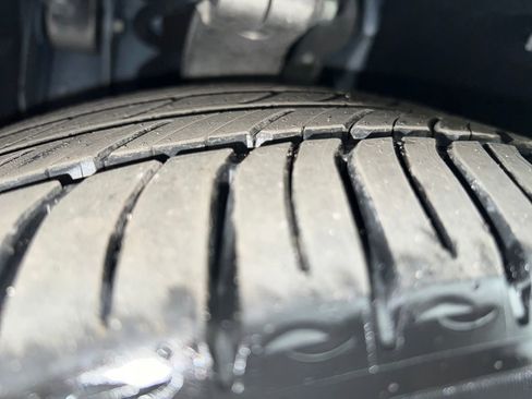 Used 2021 Genesis G80 2.5T w/ Prestige Package image 31