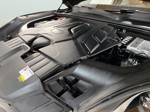 Used 2023 Porsche Cayenne AWD/4WD image 84