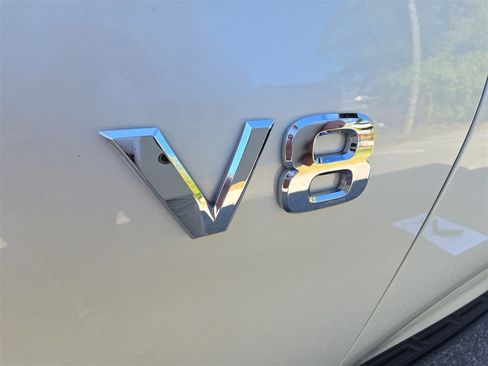 Used 2020 Nissan Armada Platinum w/ Captain's Chairs Package image 31