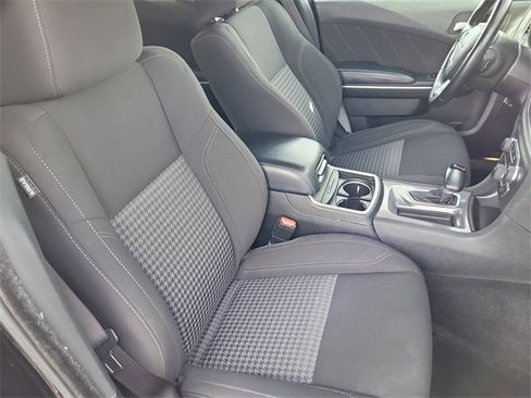 Certified 2023 Dodge Charger SXT image 9