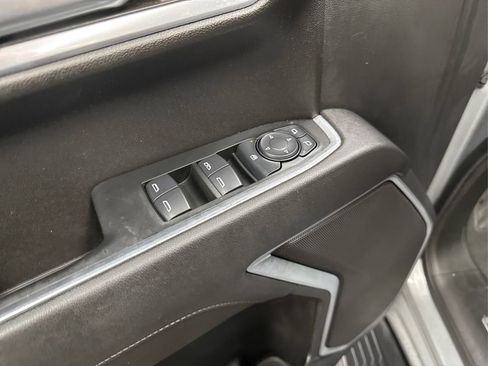 Used 2024 Chevrolet Silverado 1500 LT image 36