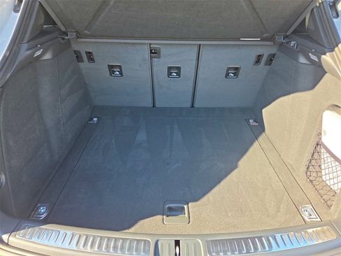 Certified 2026 Porsche Macan Turbo image 31