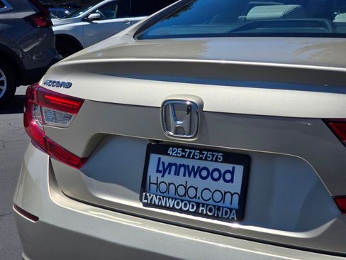 Used 2018 Honda Accord EX-L image 12